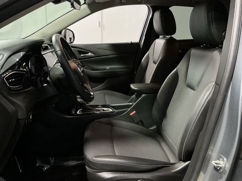 Used 2023 Buick Encore GX Select w/ Sport Touring Package image 21