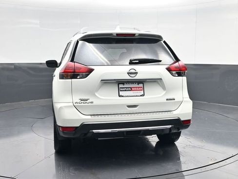 Used 2020 Nissan Rogue S w/ Special Edition Package image 4