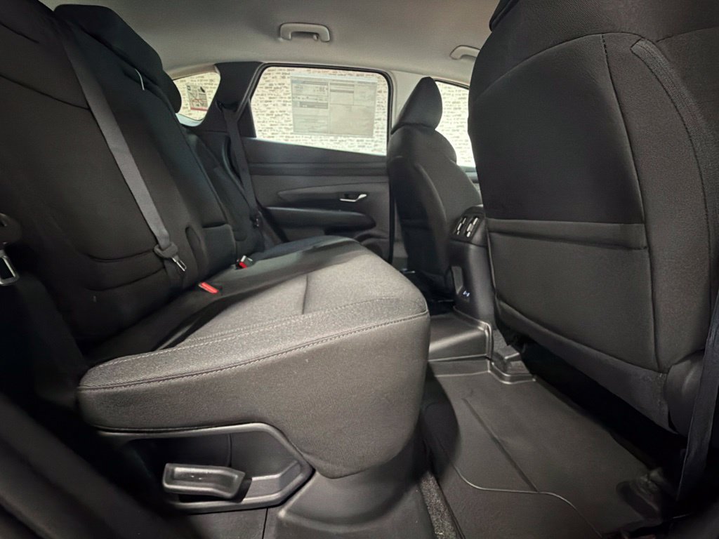 New 2026 Hyundai Tucson SEL FWD image 13