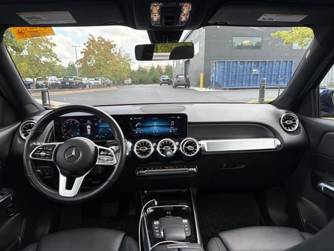 Used 2021 Mercedes-Benz GLB 250 image 20