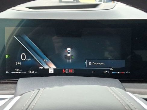 Certified 2024 BMW X5 xDrive40i w/ Premium Package image 23