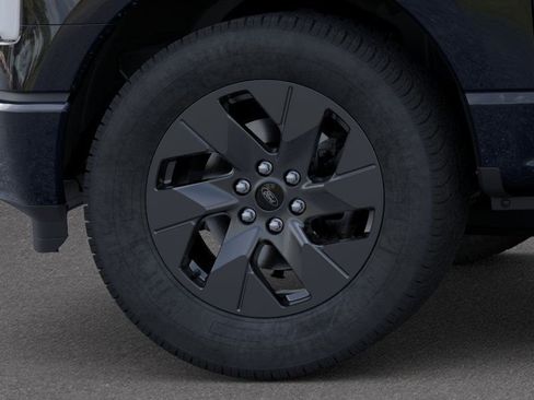 New 2025 Ford F150 Lightning Flash image 31