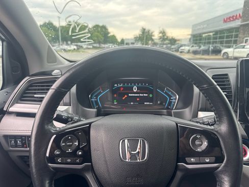 Used 2021 Honda Odyssey Touring image 16