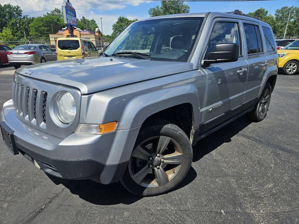 Used 2015 Jeep Patriot High Altitude AWD/4WD image 1