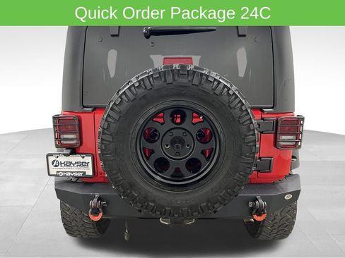 Used 2018 Jeep Wrangler Unlimited Sport w/ Connectivity Group AWD/4WD image 5