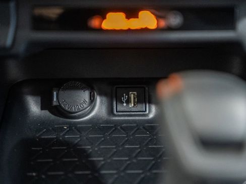 Used 2025 Toyota RAV4 XLE image 24