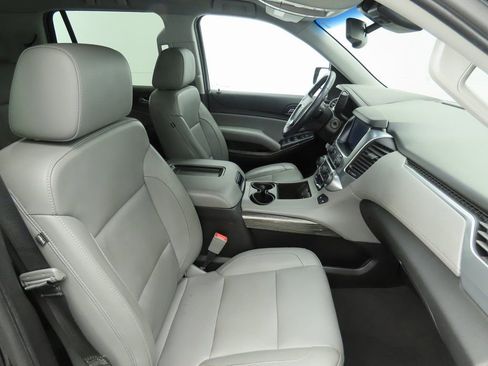 Used 2019 Chevrolet Tahoe LT image 21
