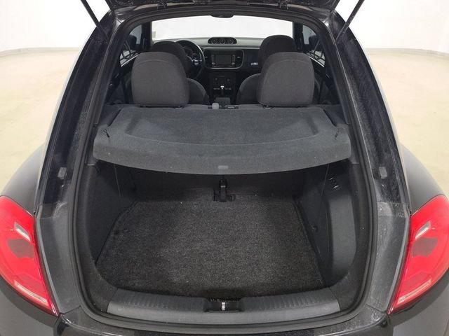 Used 2014 Volkswagen Beetle R-Line FWD image 13