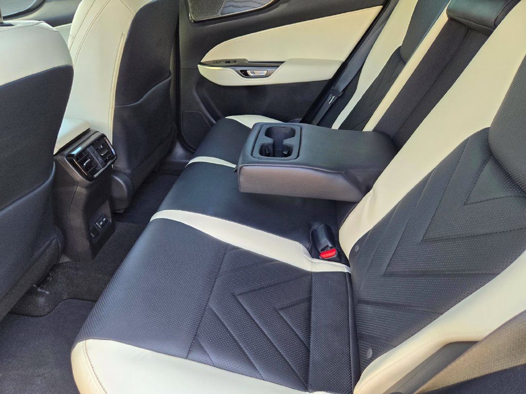 Used 2024 Lexus NX 350 AWD w/ Vision Package image 13