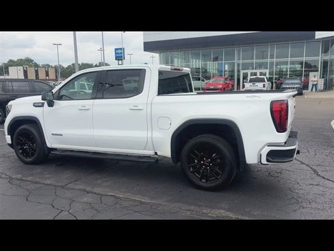 Certified 2022 GMC Sierra 1500 Elevation w/ LPO, Elevation Black Package AWD/4WD image 6