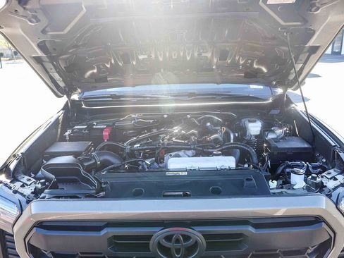 Certified 2024 Toyota Tacoma TRD Sport w/ TRD Sport Upgrade Package AWD/4WD image 34
