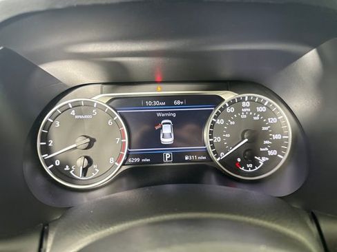 Certified 2025 Nissan Sentra SR image 17