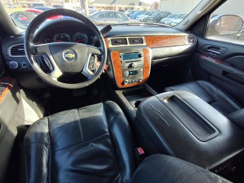 Used 2011 Chevrolet Suburban LT w/ Regional Value Package image 29