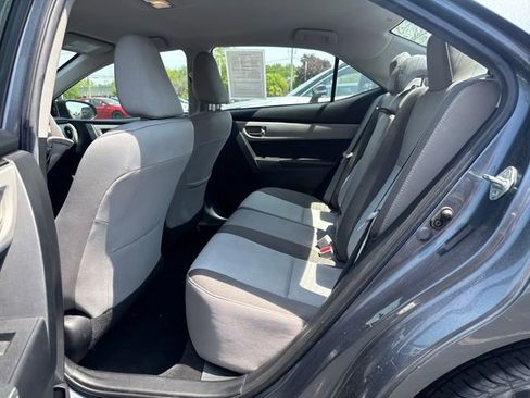 Used 2018 Toyota Corolla LE FWD image 25