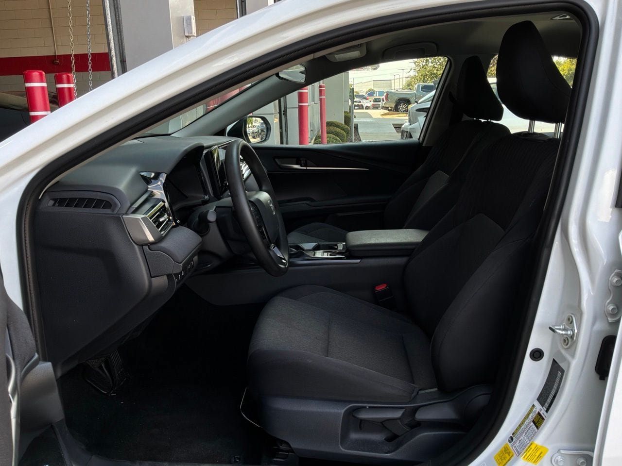 Used 2026 Toyota Camry LE FWD image 10