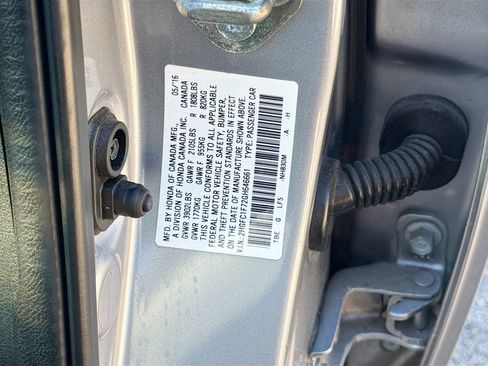 Used 2016 Honda Civic EX-L image 37