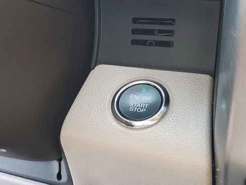 Used 2019 Ford F150 Limited AWD/4WD image 27