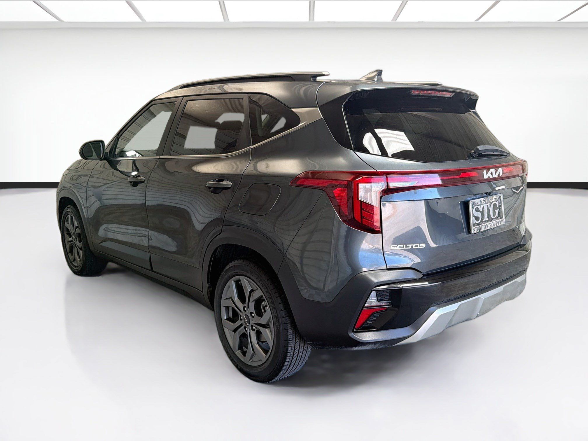 Used 2024 Kia Seltos S FWD image 6
