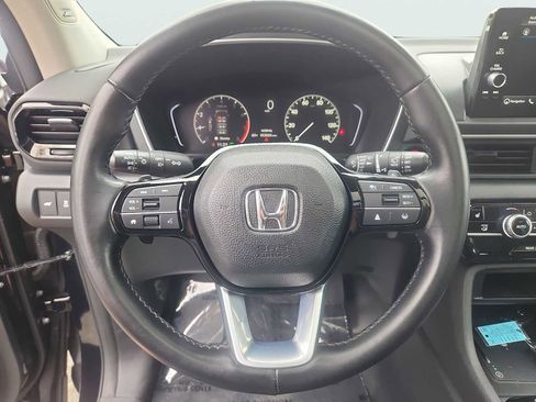 Certified 2023 Honda Pilot Touring image 29