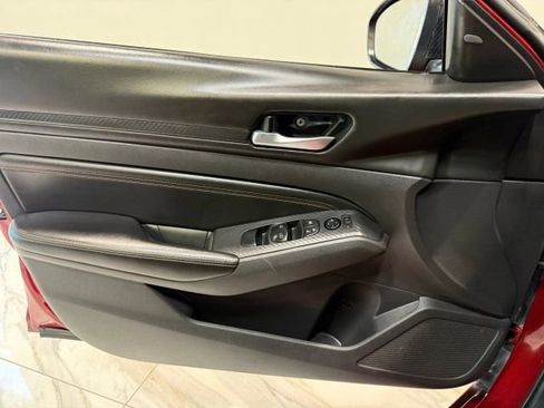 Used 2021 Nissan Altima 2.5 SR image 10