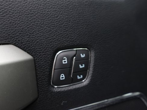 Used 2020 Ford F350 Lariat w/ Lariat Ultimate Package image 48