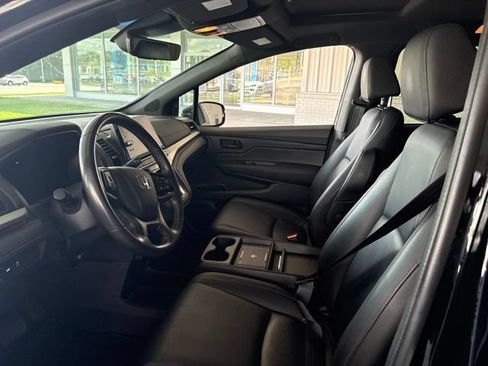 Used 2025 Honda Odyssey Sport-L image 5