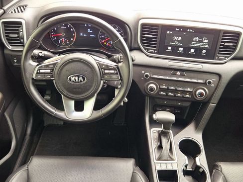 Used 2021 Kia Sportage S image 24