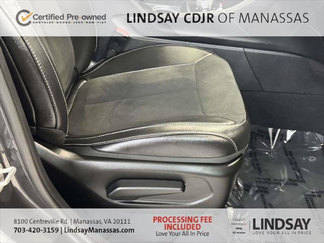 Certified 2025 Jeep Grand Cherokee L Altitude AWD/4WD image 14