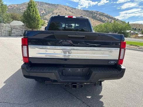 Used 2022 Ford F350 Platinum w/ FX4 Off-Road Package AWD/4WD image 7