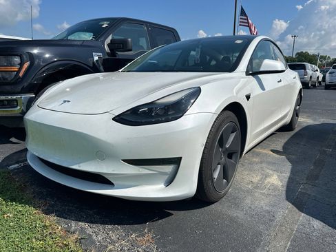 Used 2022 Tesla Model 3 Long Range AWD/4WD image 1
