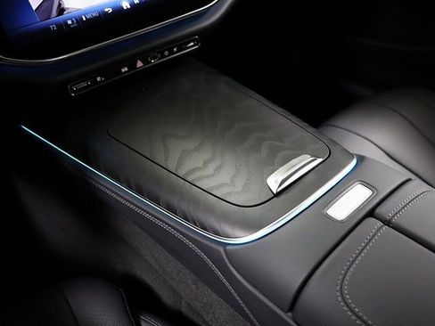 New 2026 Mercedes-Benz E 350 4MATIC Sedan image 23