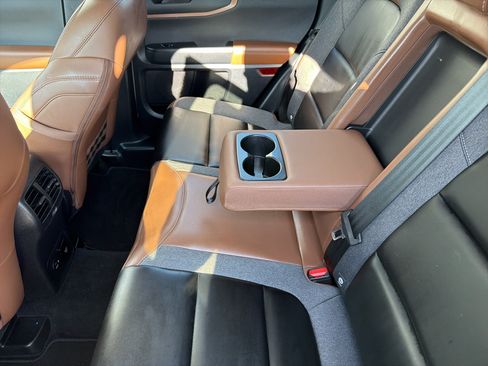 Used 2024 Ford Bronco Sport Outer Banks w/ Tech Package AWD/4WD image 15