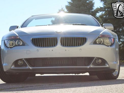 Used 2005 BMW 645Ci Convertible image 16