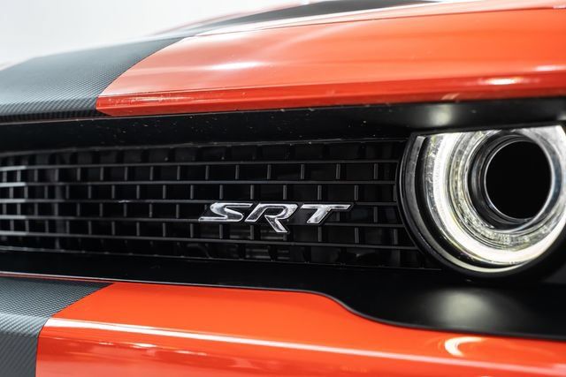 Used 2017 Dodge Challenger SRT Hellcat RWD image 20