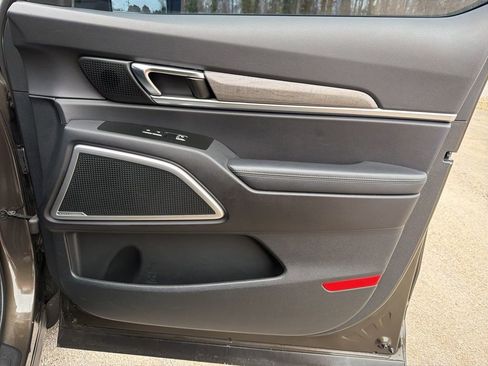 Used 2022 Kia Telluride EX w/ EX Premium Package image 33