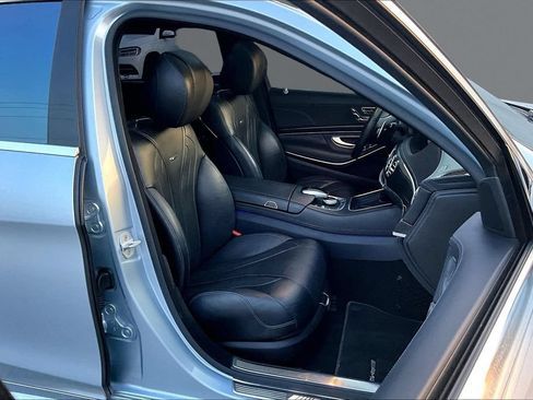 Used 2015 Mercedes-Benz S 63 AMG 4MATIC Sedan w/ Driver Assistance Package image 7