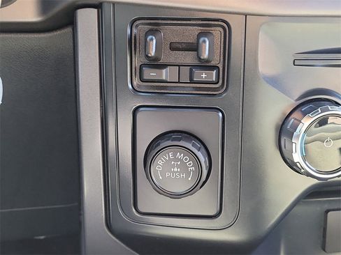 Certified 2025 Ford F150 XLT w/ Equipment Group 301A Standard image 28