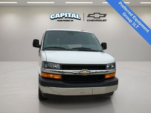 Used 2024 Chevrolet Express 3500 LT w/ LT Preferred Equipment Group image 8