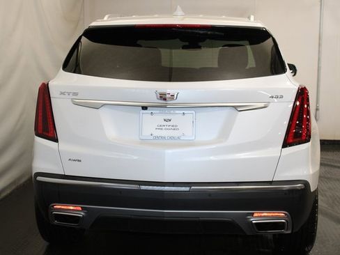 Used 2025 Cadillac XT5 Premium Luxury image 6