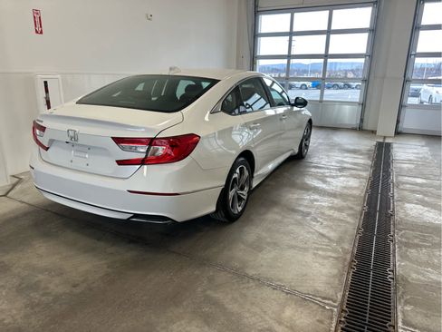 Used 2020 Honda Accord EX-L image 7