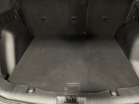 Used 2022 Ford Escape SE w/ SE Sport Appearance Package image 11