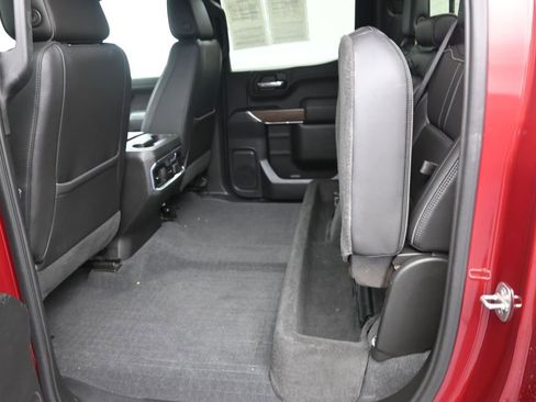 Used 2020 Chevrolet Silverado 1500 High Country w/ Technology Package image 11