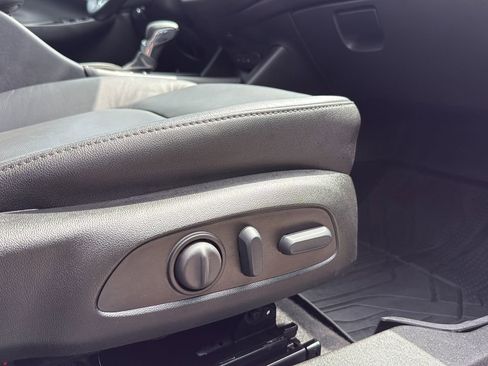 Used 2023 Chevrolet Malibu LT w/ LPO, Floor Liner Package FWD image 24