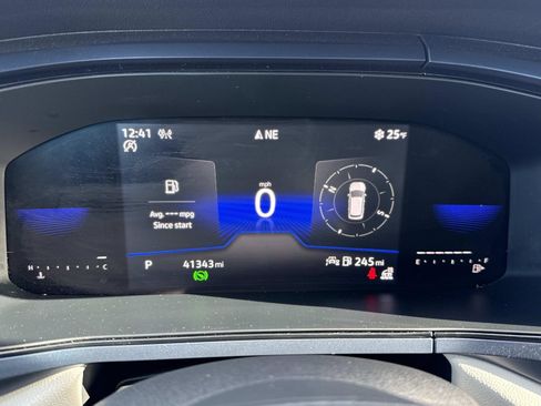 Used 2022 Volkswagen Taos SE image 18