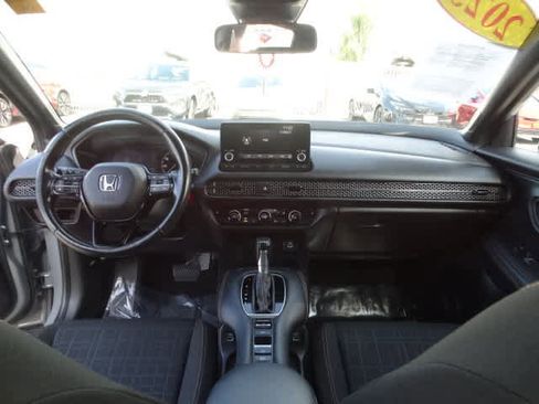 Used 2023 Honda HR-V Sport image 23