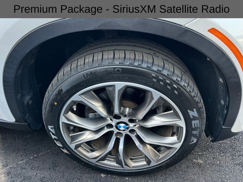 Used 2019 BMW X6 sDrive35i w/ Premium Package image 16