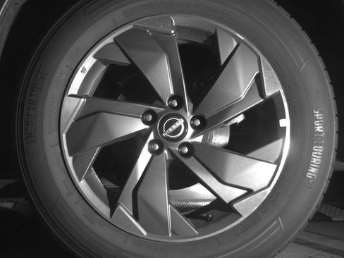 Used 2025 Nissan Rogue SV image 14