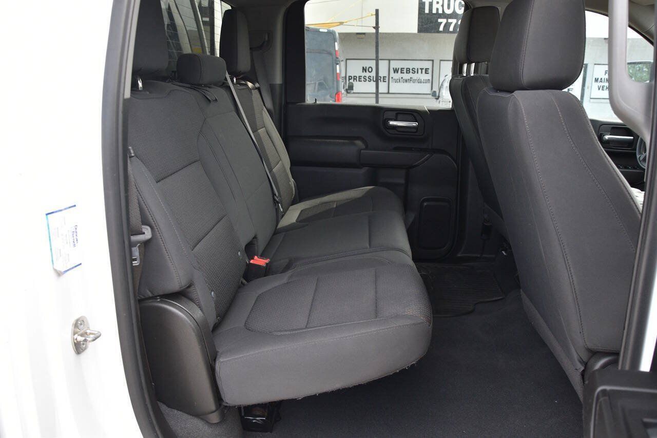 Used 2020 Chevrolet Silverado 2500 Custom w/ Custom Value Package AWD/4WD image 11