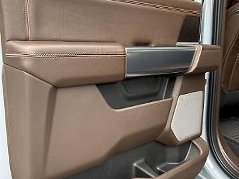 New 2025 Ford F250 King Ranch w/ Chrome Package image 31