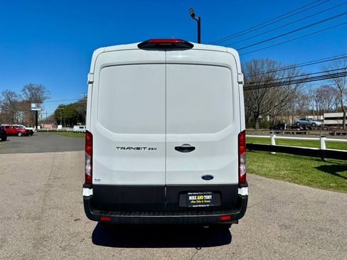 Used 2023 Ford Transit 250 Medium Roof image 8